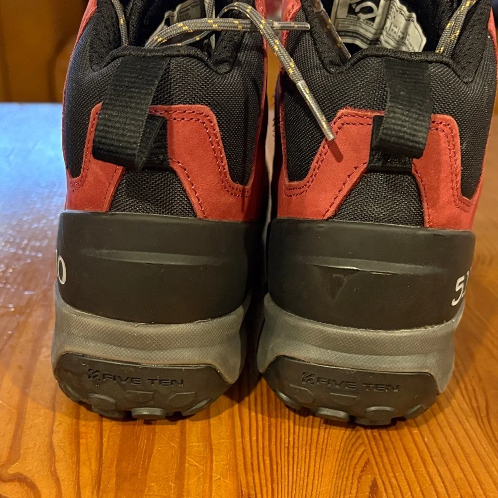 Women's five ten Red guide tennies Athletic Shoes - Picture 6 of 11